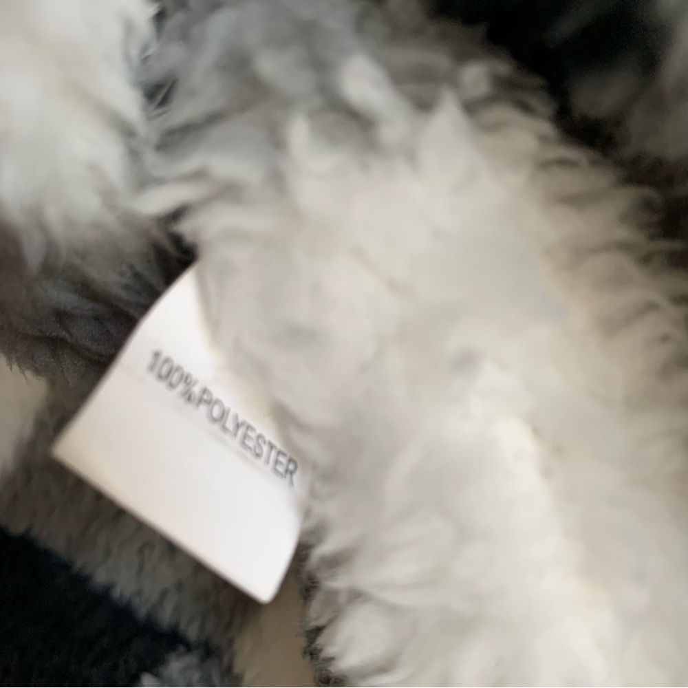 Warm & Cozy Fuzzy Plaid Oversized Sweater Pull Over - Picture 9 of 9